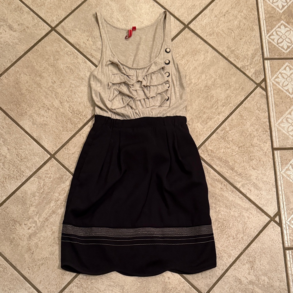 Elegant Black And Tan Women's Dress
